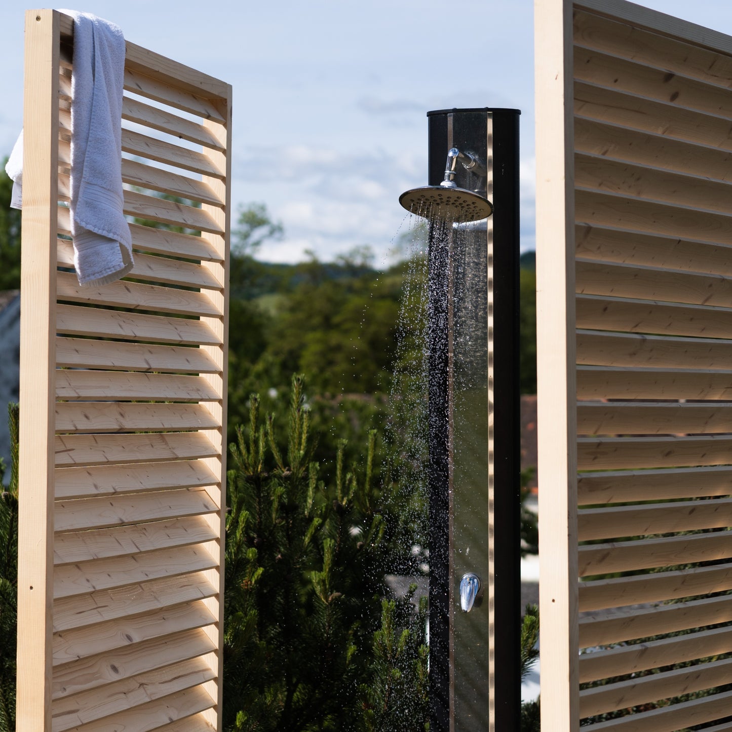 Freistehender Sichtschutz für den Außenbereich Gen. 2 - Naturholz